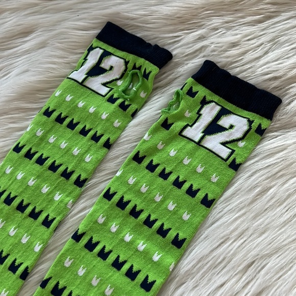 💝 $1 when Bundled 💝 12th Fan Seattle Arm Warmers with Thumb Holes Adult Size - Picture 2 of 11